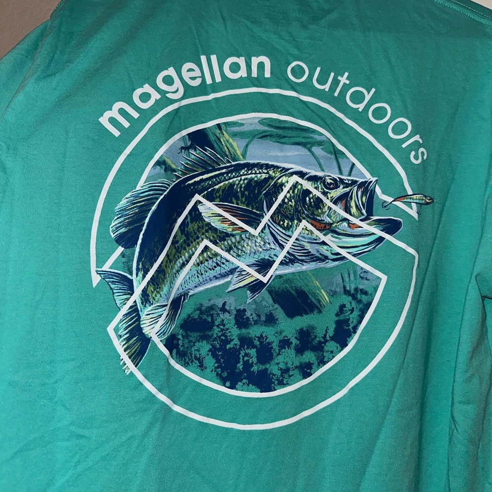 Magellan Outdoors Teal Fish Graphic Tee